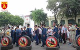 Hàng nghìn người đi bộ kêu gọi 
